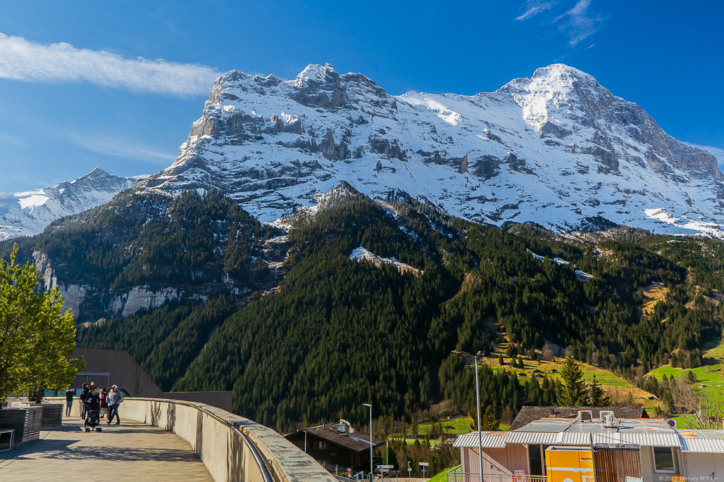 The viewing platform at the Grindelwald terminal