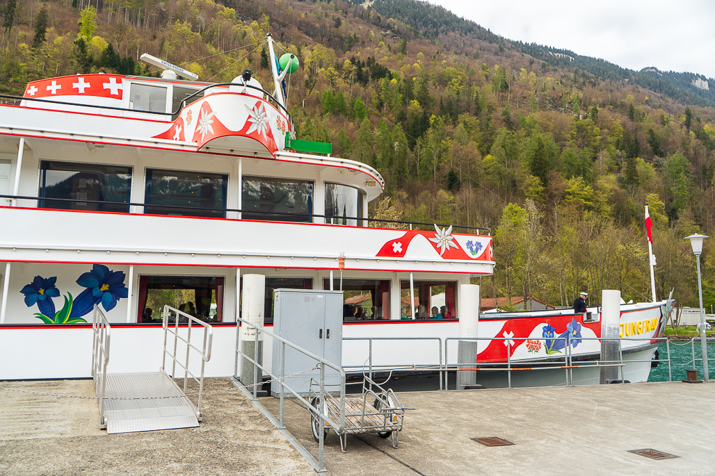 The Brienzersee ferry at the docks