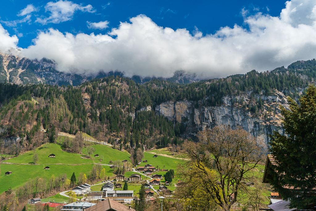 A view of Wengen and beyond