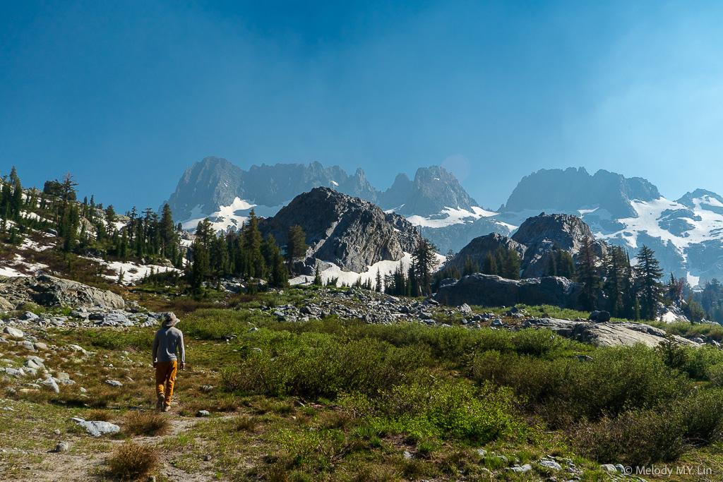 D walking towards the Minarets