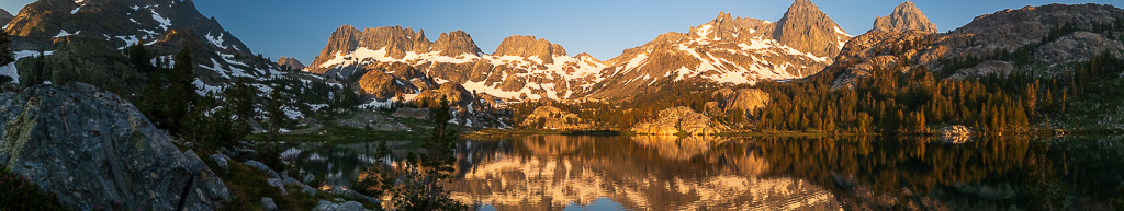 Panorama of Ediza Lake